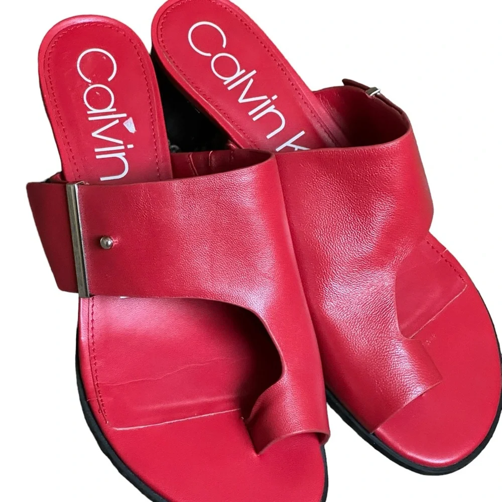 Calvin Klein ladies red leather square heels shoes size 9 - Picture 7 of 8